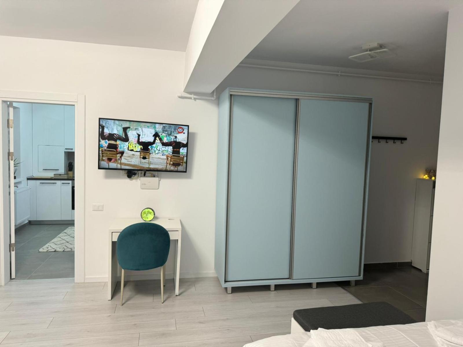 Appartamento The Moon View Bucarest Esterno foto